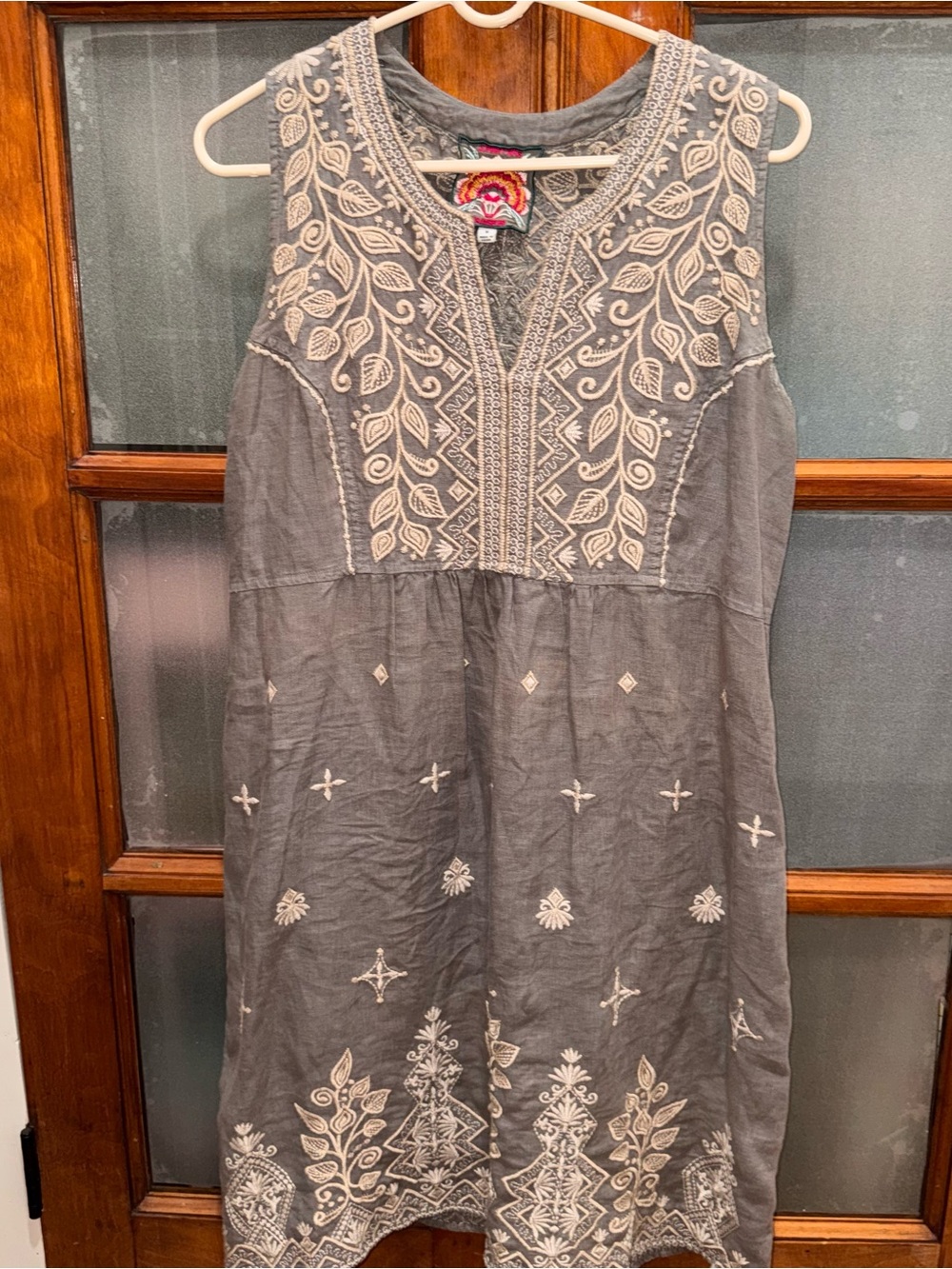Johnny Was LA Tasya Embroidered Tank Dress Size Medium Linen Grey - Picture 3 of 5